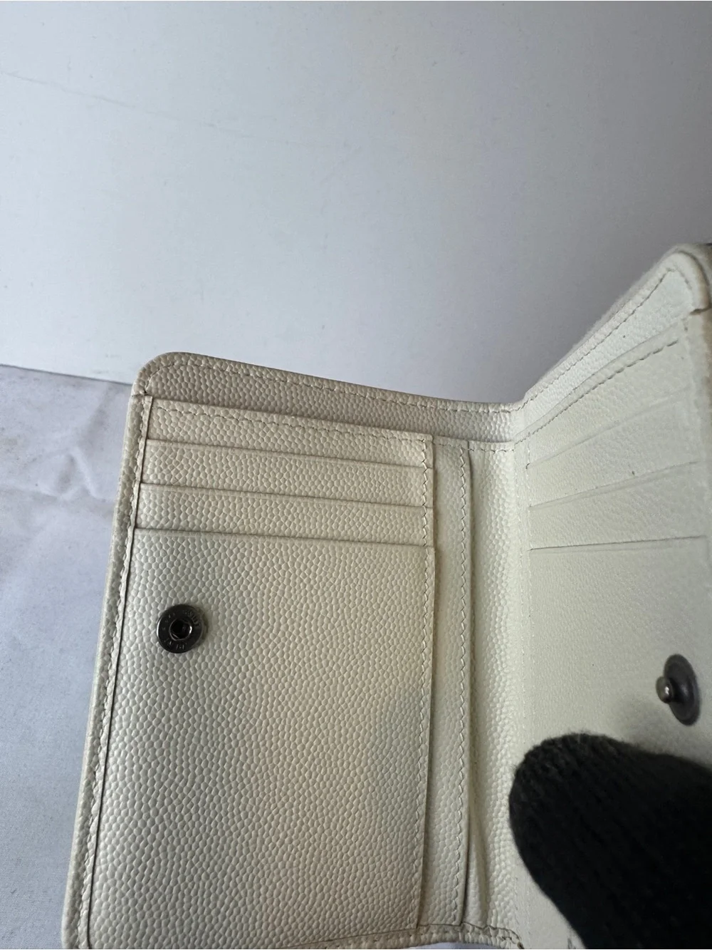 Saint Laurent Cream Quilted Leather Zip Wallet with Black Logo Trim